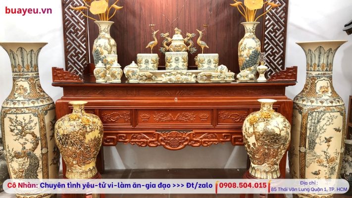 Đèn thờ (đèn dầu hoặc đèn điện)