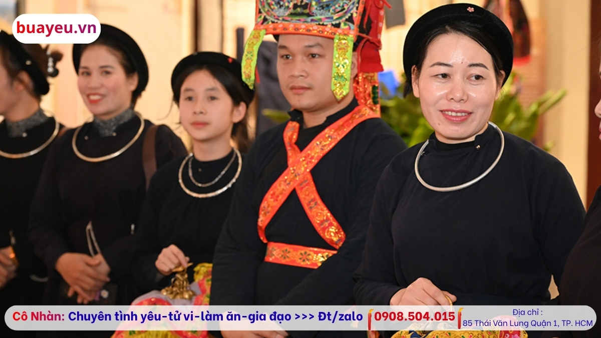 Đàn tính và hát Then trong nghi lễ Then