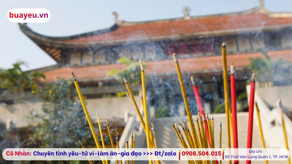 Bài khấn đi chùa chuẩn nhất: Hướng dẫn cách khấn đúng giúp cầu gì được nấy 2 Đi chùa nên cầu gì cho đúng?
