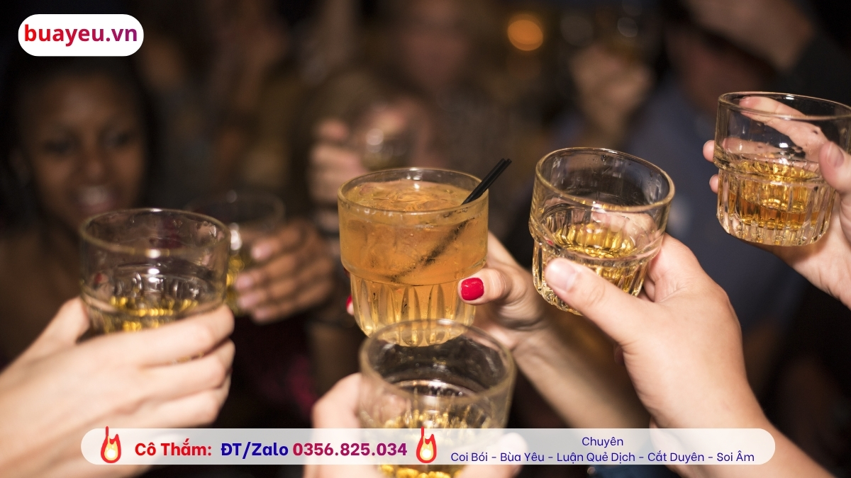 Cách làm chồng nóng ruột về nhà, không thể rời xa bạn 1 Chồng ít về nhà, ít quan tâm gia đình bởi những cuộc vui bên ngoài